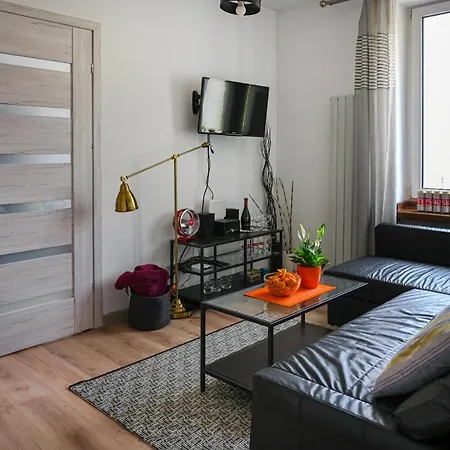House With Lanterns Apartment *