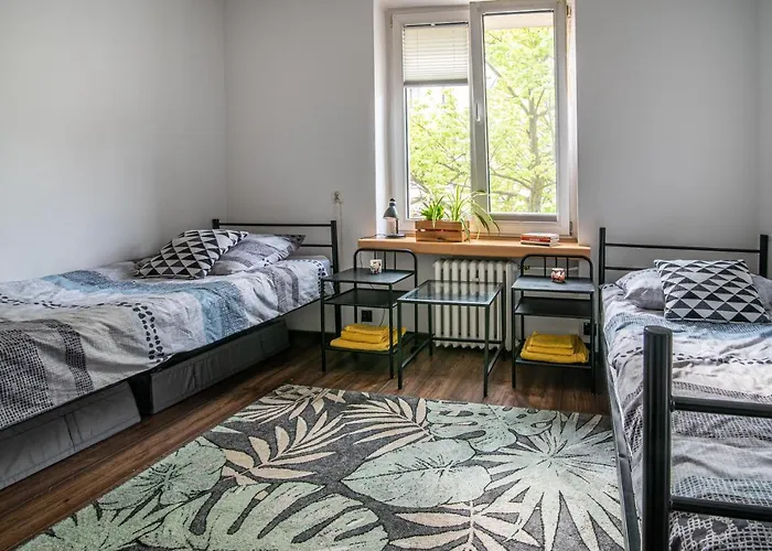 House With Lanterns * Тыхы